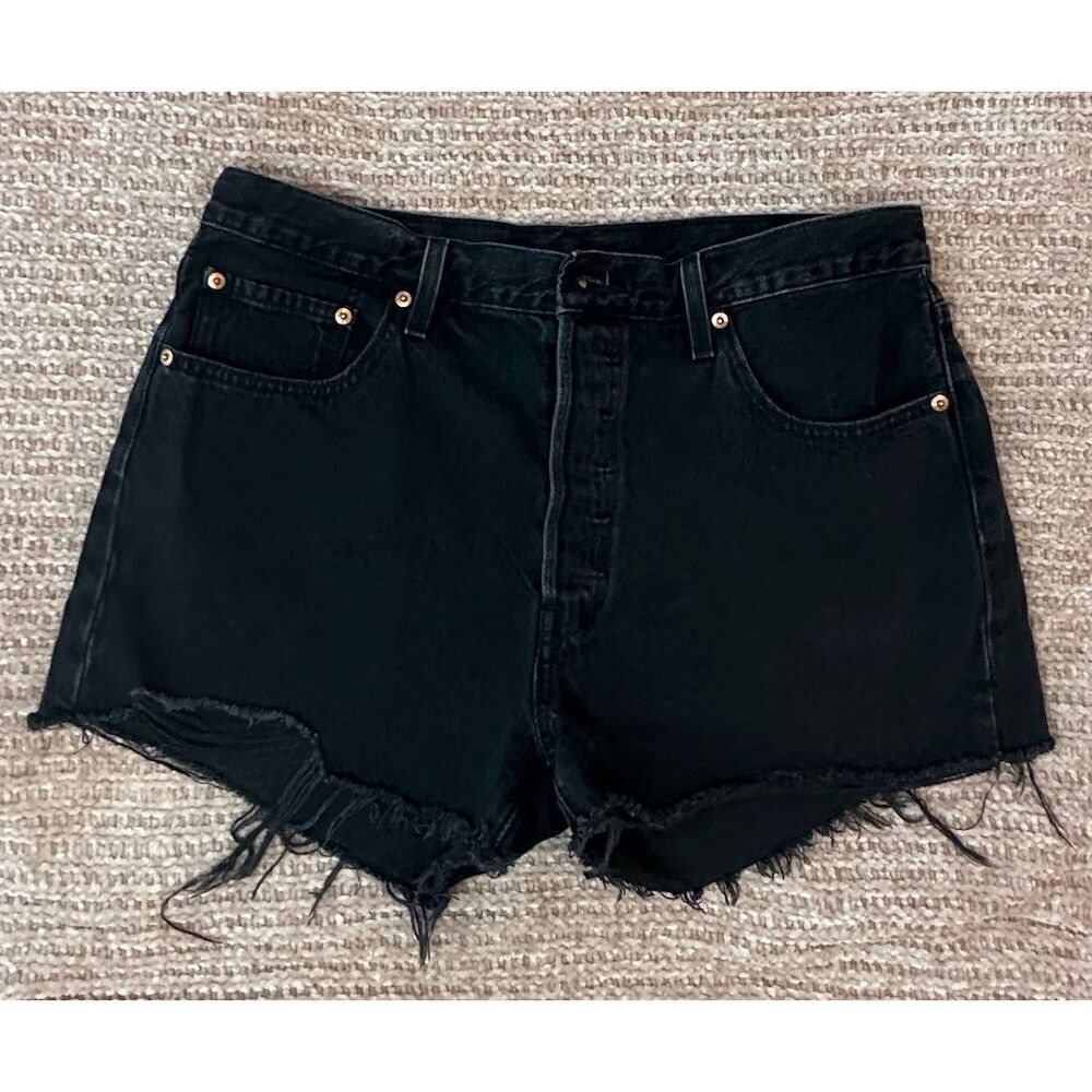 Levi's 501 Women's Black High Rise Cut Off Denim Shorts Size W32 Casual Summer